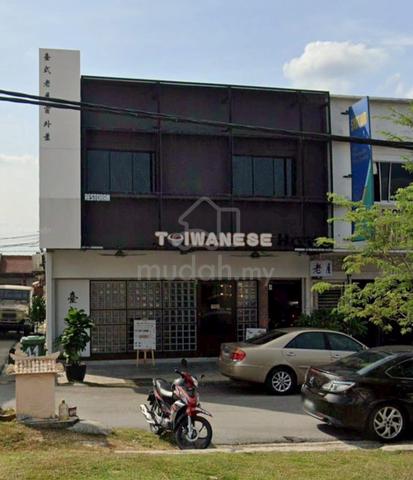 HOT AREA! HIGH VISIBILITY, HIGH TRAFFIC FLOW! SHOP LOT! Seapark, PJ 1