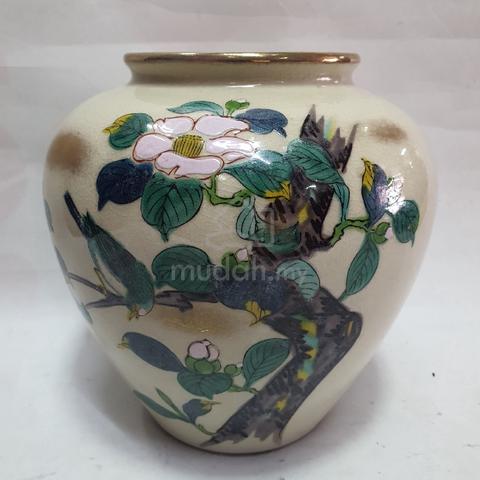 九谷焼 花瓶 壺 壺花 花器 鳥花柄 金縁 金彩 昭和レトロ 高さ 約 - Hobby & Collectibles for sale in  Johor Bahru, Johor