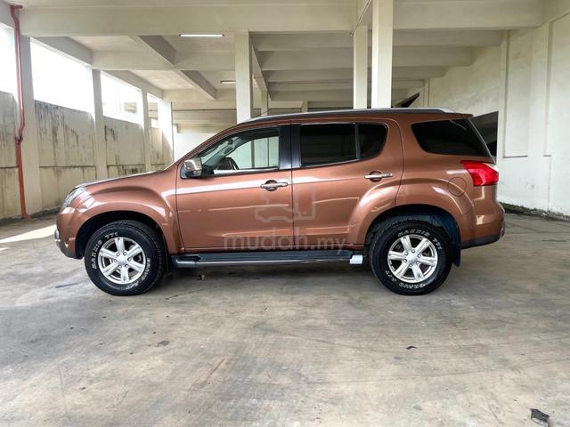 2015 Isuzu MU-X 2.5 4x4 (A) - 5