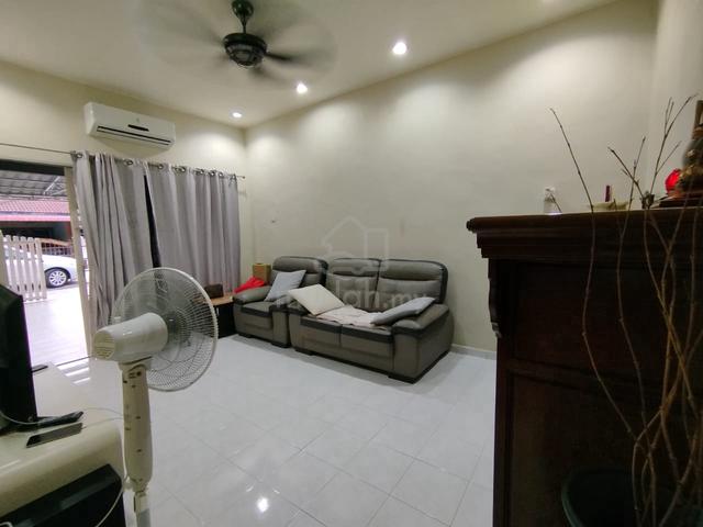 [RENOVATED] Single Storey Terrace, Pulau Gadong 1