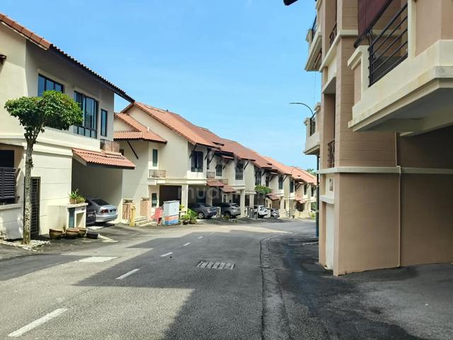 Alila Homes 1st Floor Townhouse Tanjung Bungah 1