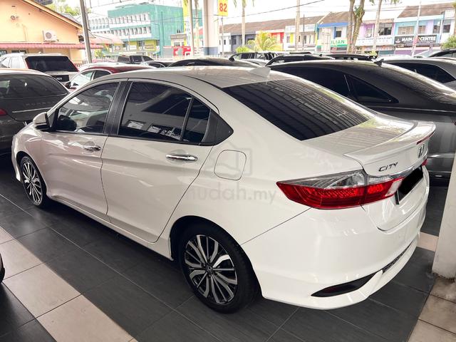 2017 Honda CITY 1.5 V FACELIFT*AC CIDENT FREE* - 3