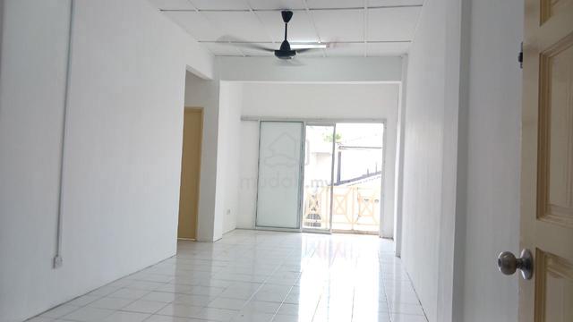 Apartment Nilai Perdana 1