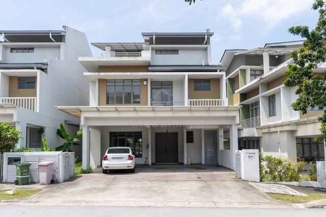 2.5 Storey Zero Lot Bungalow DANAU MUTIARA, Presint 16 1