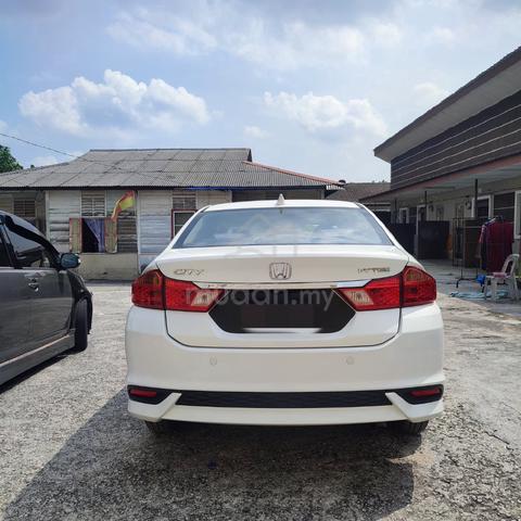 Honda City 1.5 E (2018) | Lady Owner | Full Honda - 2