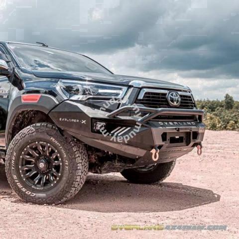 Toyota hilux deals revo bull bar