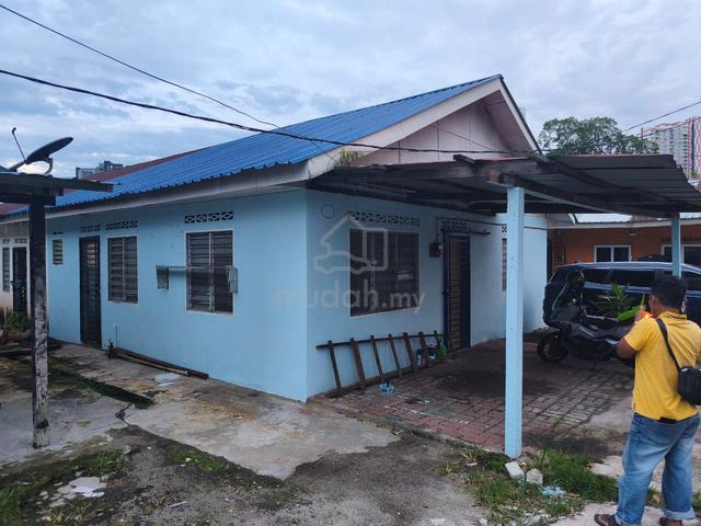 Kuala Lumpur KLCC Not Furnished Semi-Detached House For Rent 1