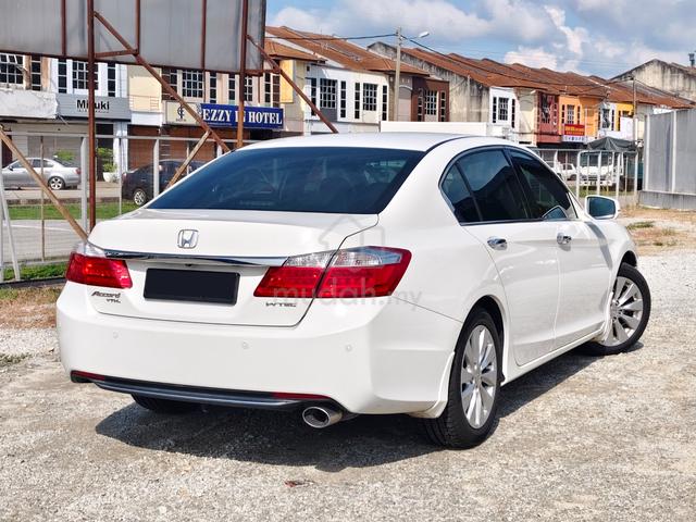 2016 Honda Accord 2.0 VTI-L F/Service ORI-Mile 88K - 2