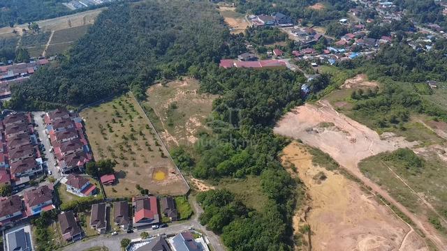 PERTANIAN LAND ZONI PERUMAHAN Jalan Merawan Jalan Seraya 1