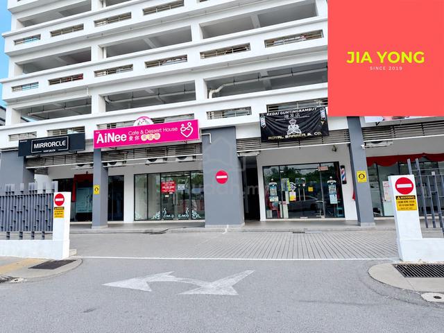 Jelutong ground floor shop lot Skyview Residence 1