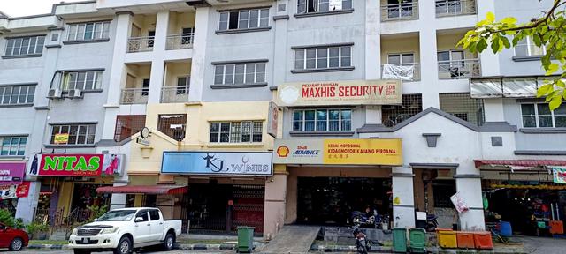 1st Floor Shoplot Office space Kajang Perdana facing main road 1