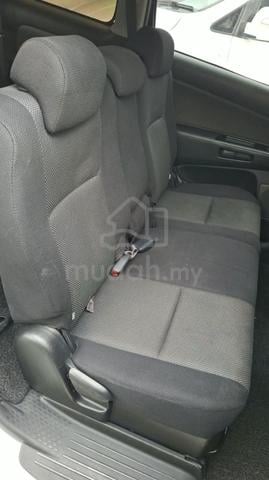 Toyota Wish 2.0 2003 Loan Kedai - 4