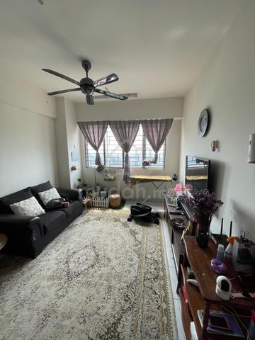 Main Place Residence 1