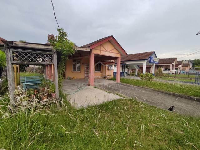 Renovated | Semi-D Desa Pinggiran Putra, Kajang Putrajaya 1