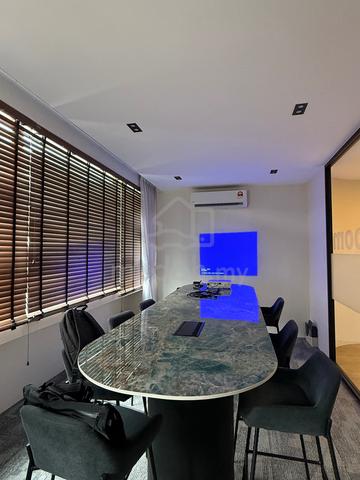 Office for rent 1