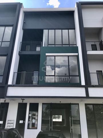 SHOPLOT AUSTIN CREST @ Bandar Jaya Putra 1