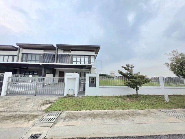 Bangi Corner House | 26 x 80 | Extraland 40ft | Monthly 3000 1