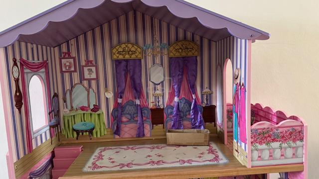 Carousel Image