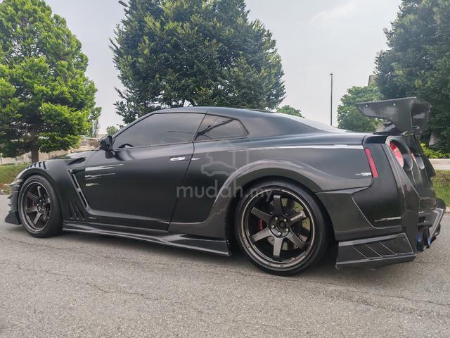 2009 Nissan GT-R 3.8 R35 (A) - 4