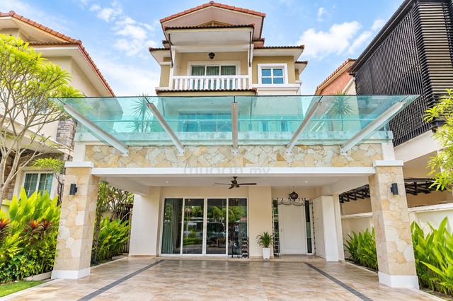 2.5 Strey Semi-D 40x85 Extended Kitchen Villa Kristal Heights Gombak 1