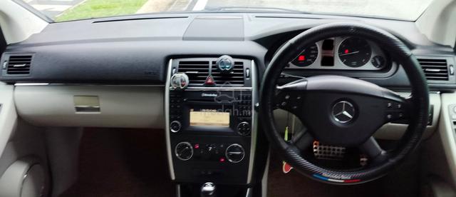 Mercedes Benz B180 1.7(A)AVANTGARDE*B 170*r2011 - 4
