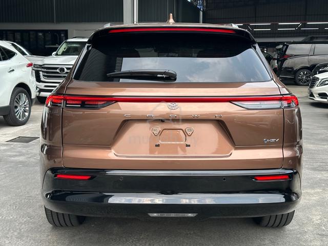 2025 TOYOTA CROWN HYBRID Estate Z 2.5 - 4