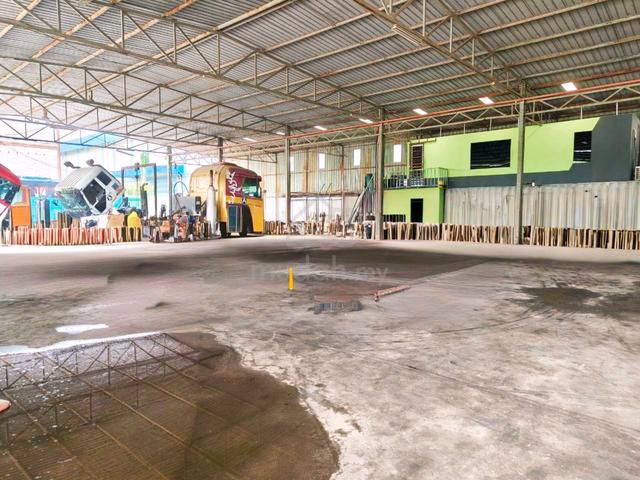 BAY SPACE/STORAGE SPACE WITH OFFICE Setia Alam Nearby Meru Klang 1