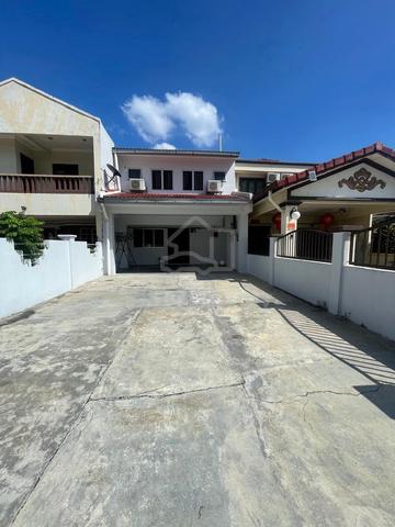Subang USJ 2 Queen bedroom with bathroom near station & Summit USJ 1