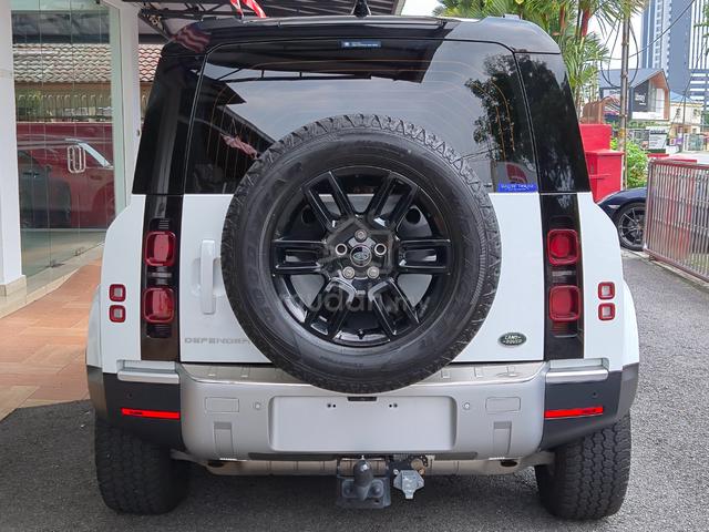 2021 Land Rover DEFENDER 110 2.0 P300 SE Full Spec - 4