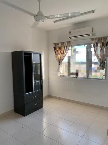 Seri Baiduri Apartments @ Setia Alam 4