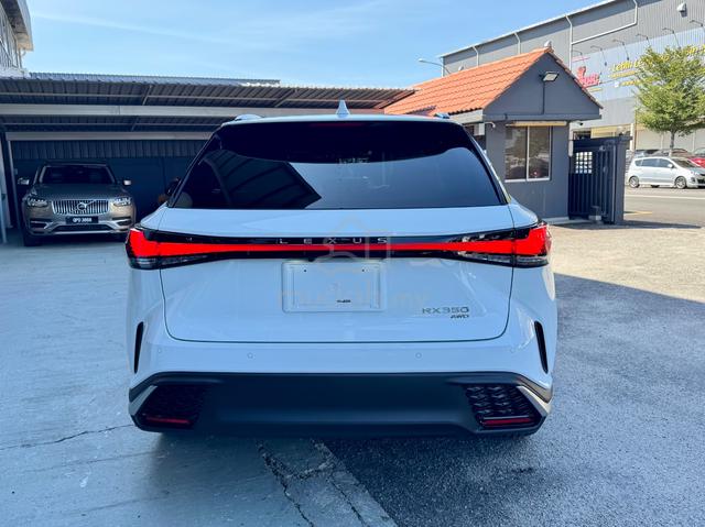2023 Lexus RX350 2.4 F SPORT 5A Rear Electric Seat - 3