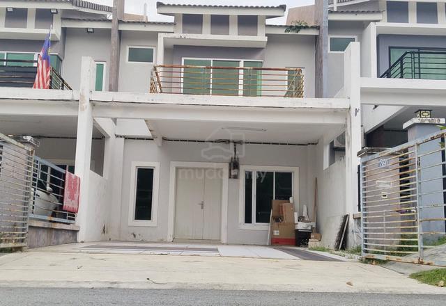 [MURAH & HARGA TURUN] Double Storey Terrace Nusari Aman1B Sri Sendayan 1
