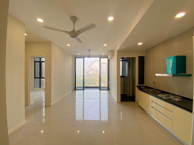 D' Pristine @ Medini 1