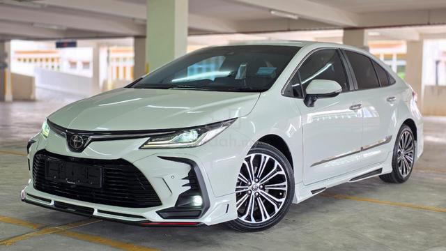 2021 Toyota COROLLA ALTIS 1.8 G FSR UNDER WARRANTY - 1
