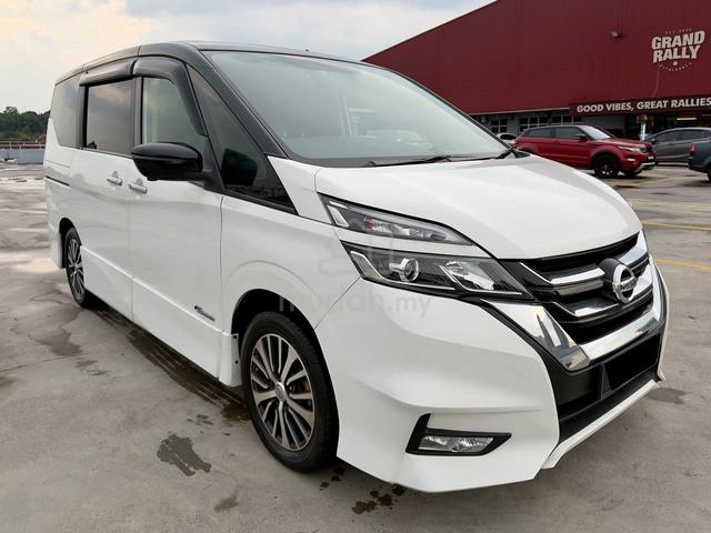 Nissan SERENA 2.0 HYBRID PREMIUM HIGHWAY - 1
