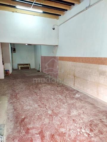 GROUND FLOOR Shoplot at Lebuh Kimberly Street Georgetown For Rent 1
