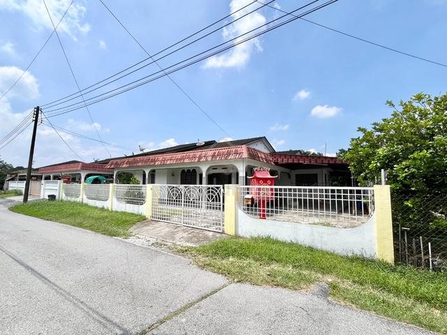 Single Storey Bungalow for Sale @ Kampung Bertuah, Bidor 1