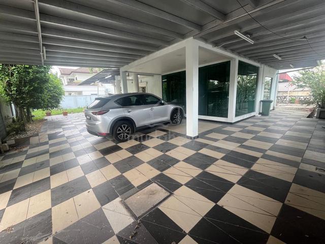 Kajang bungalow 2storey ,Taman Anggerik Villa , Bandar teknologi park 1
