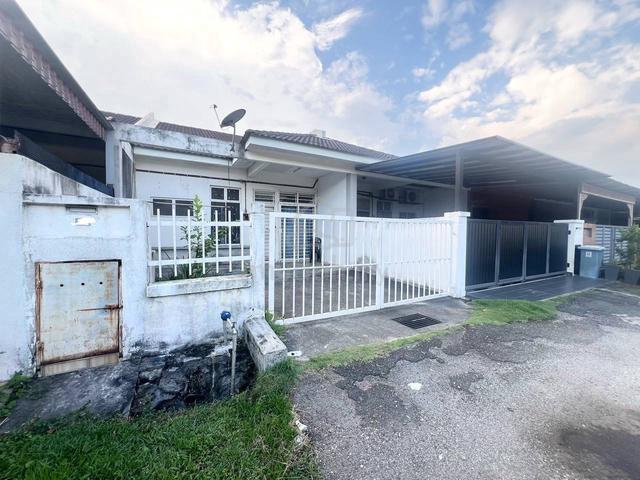 TERMURAH ‼️ 1 Storey SP 8 Bandar Saujana Putra Jenjarom 1