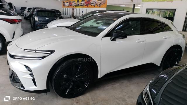 Toyota CROWN SPORT Z HEV HYBRID FULL SPEC - 4