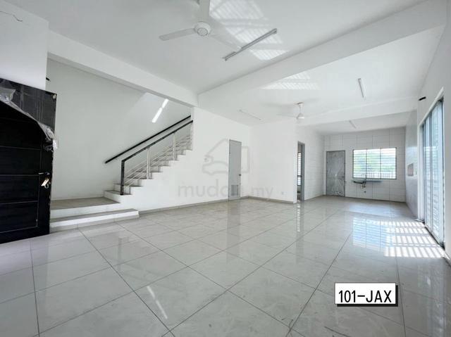 [End Lot with Land] Ambang Botanic 2 Klang 2sty Endlot 32*75sqft Basi 1