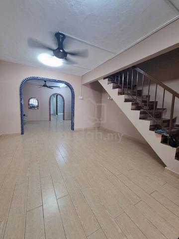 Double Storey Terrace Taman Sri Muda, Seksyen 25, Shah Alam 1