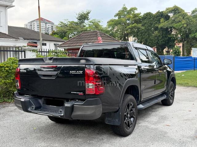 2020 Toyota HILUX 2.8 BLACK EDITION FULL SERVICE - 4