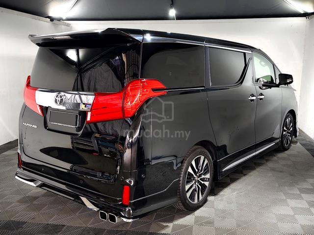 2015 Toyota Alphard 2.5 SC JBL Full Spec Like New - 2