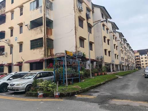 Flat Taman Plentong Utama 1