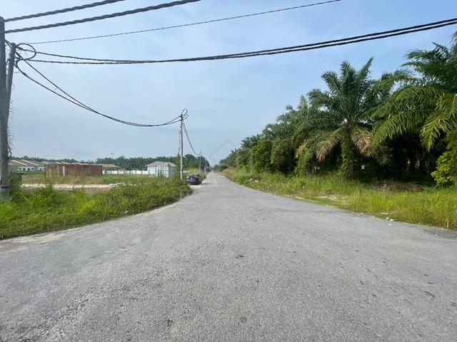 [For Sale][Hot Location] Tanah Mukim Lekir Seri Manjung 3.8 Ekar 3