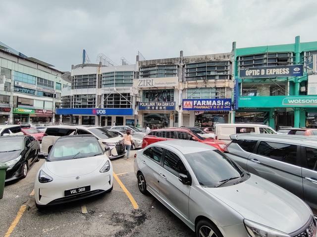 Taipan USJ 10 Subang Jaya Whole Block 3 Storey Shop Lot To Let 1