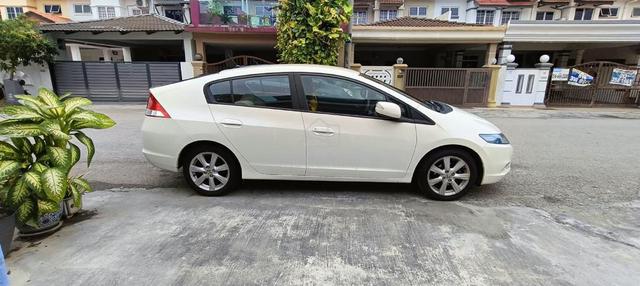 2011 Honda INSIGHT 1.3 (HYBRID) (A) - 4