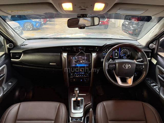 2017 TOYOTA FORTUNER 2.7 SRZ WARRANTY/ORI MiLEAGE - 5