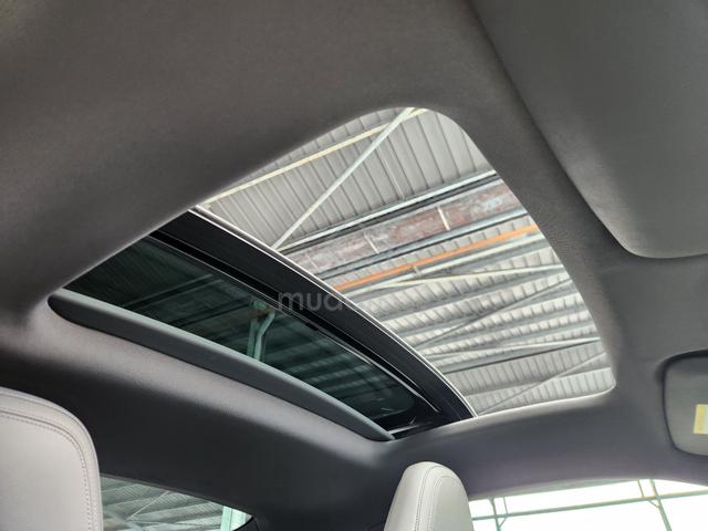 2021 Porsche 911 Carrera Panoramic Roof 5A 4,000km - 4